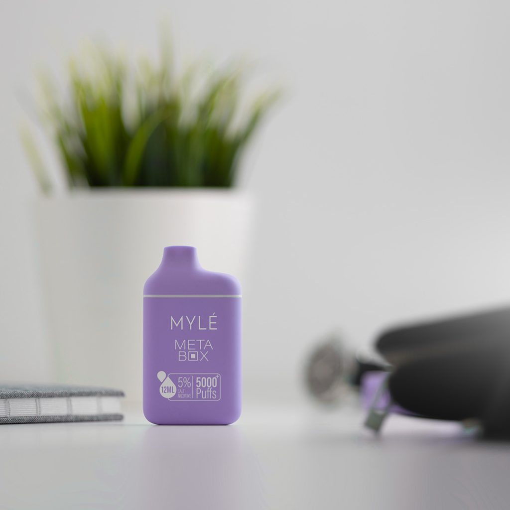 MYLE Meta Box Disposable 12ml 5% | Grape Mint | グレープミント